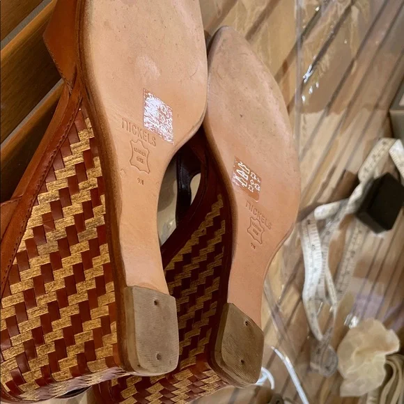 Nickels Women's Brown Leather Sandals - Picture 7 of 10